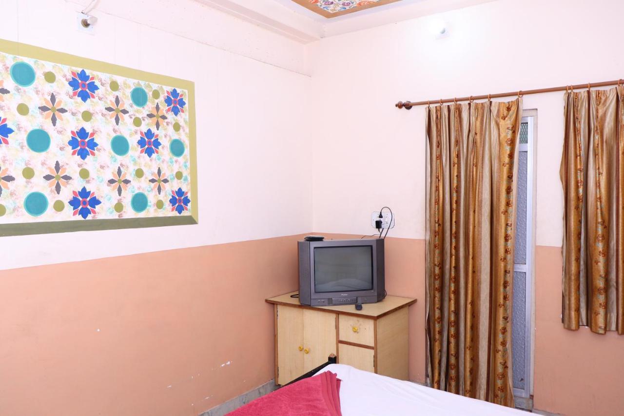 Jamna Vilas Home Stay ไบคาเนอร์ ภายนอก รูปภาพ