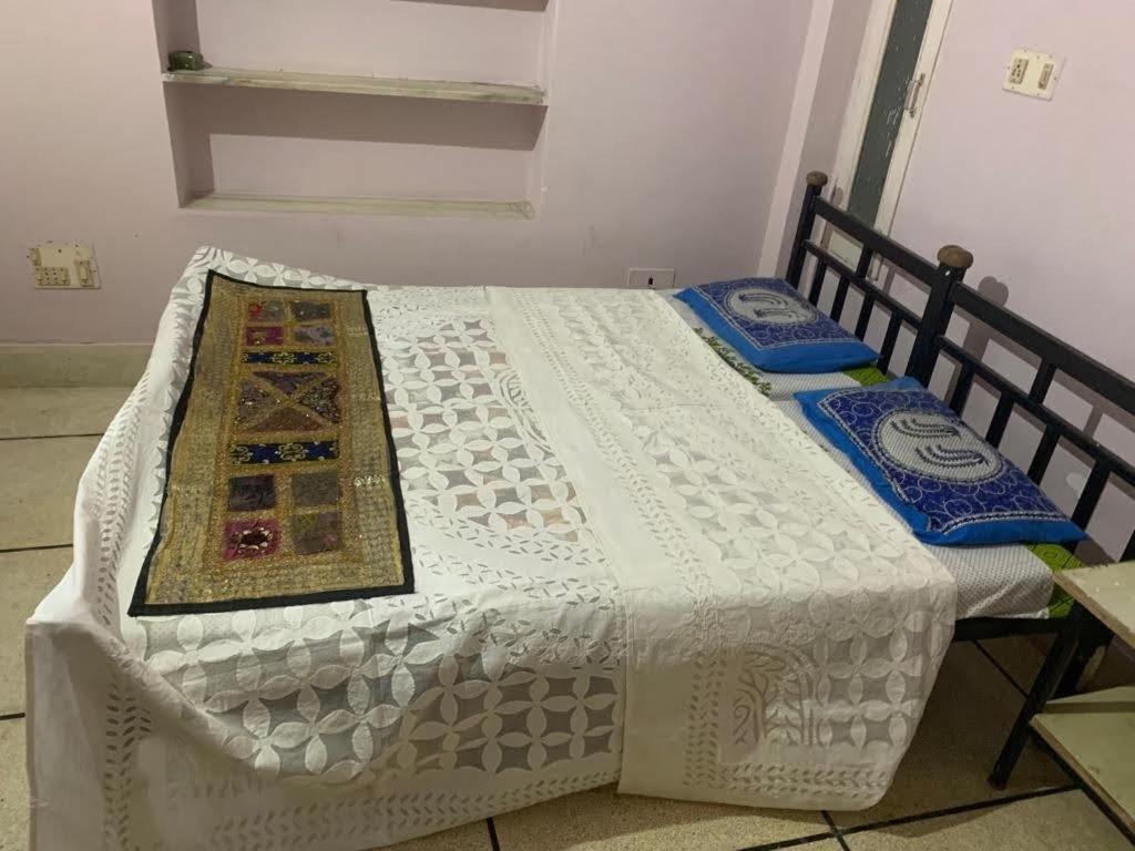 Jamna Vilas Home Stay ไบคาเนอร์ ภายนอก รูปภาพ